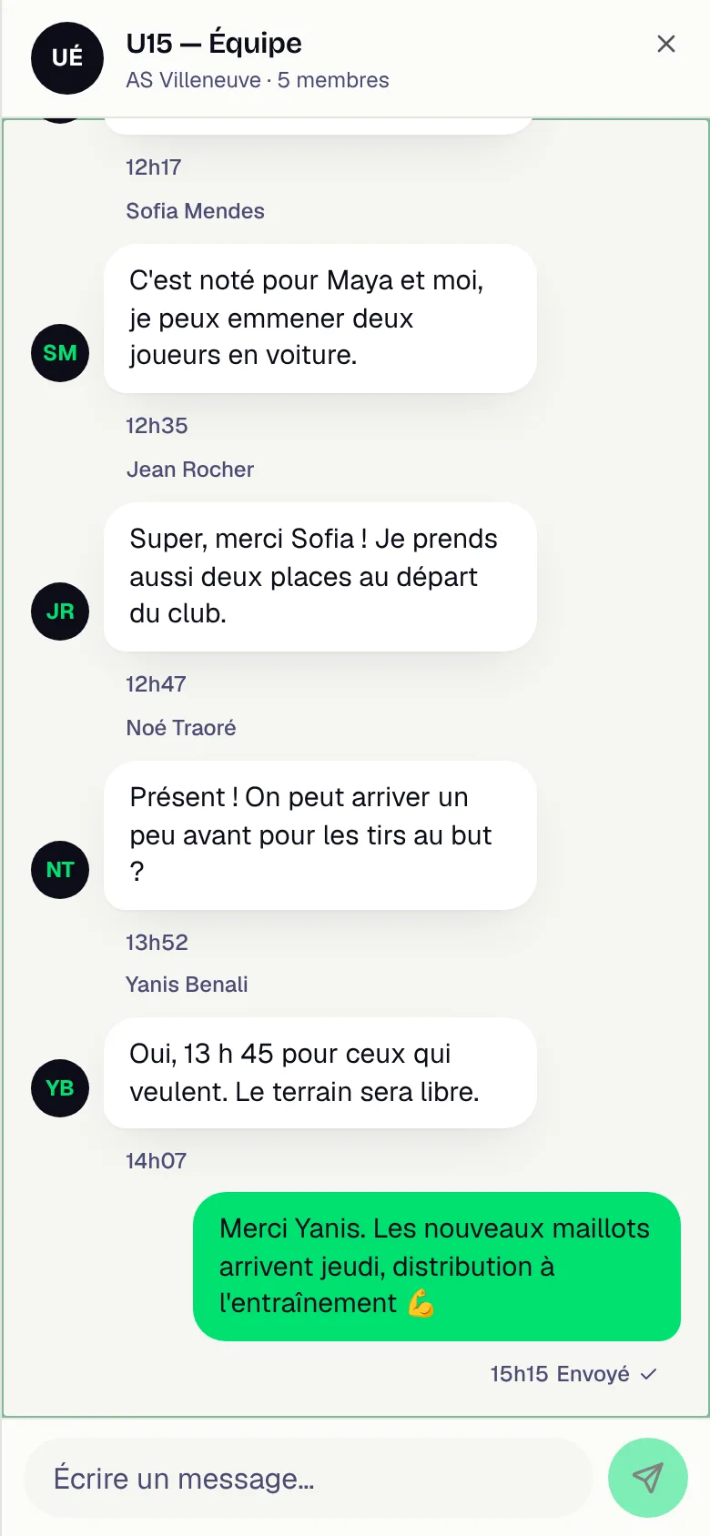 Conversation d'équipe dans la messagerie de l'application WeSportive